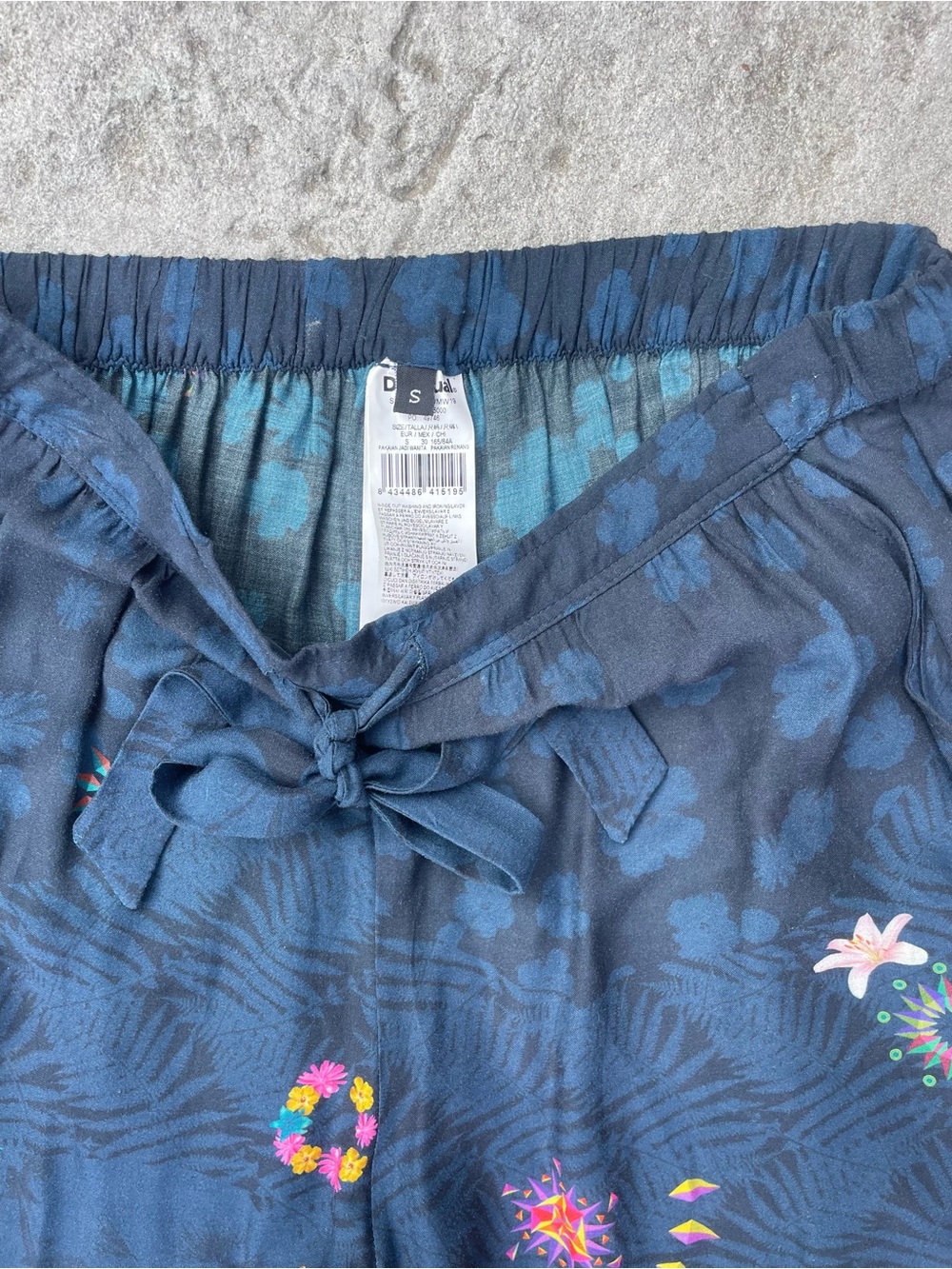 Desigual Wide Leg Floral Boho Pants Flowing Statement Print small - Picture 7 of 7